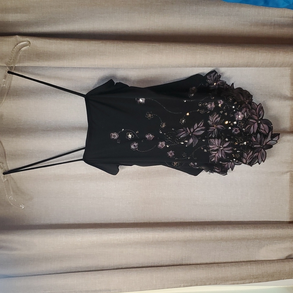 Tank Top, Juniors Medium, Scalloped bottom